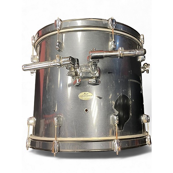 Used Pearl 5 Piece Forum Carbon Fiber Drum Kit