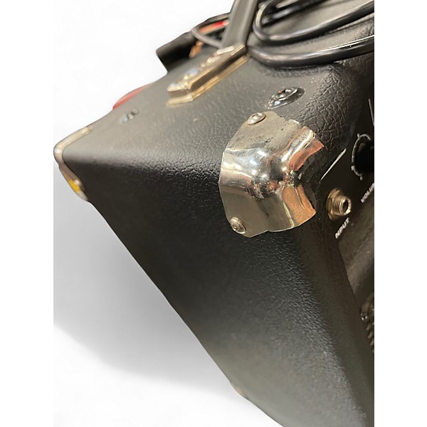 Used Fender Rumble 15 15W 1X8 Bass Combo Amp