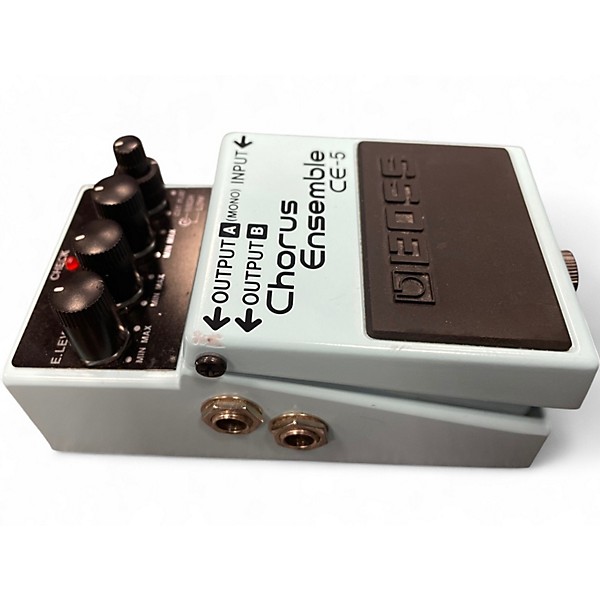 Used BOSS CE5 Chorus Ensemble Effect Pedal