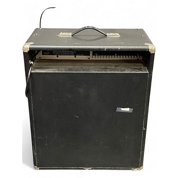 Used Fender BASSMAN 60 Bass Combo Amp