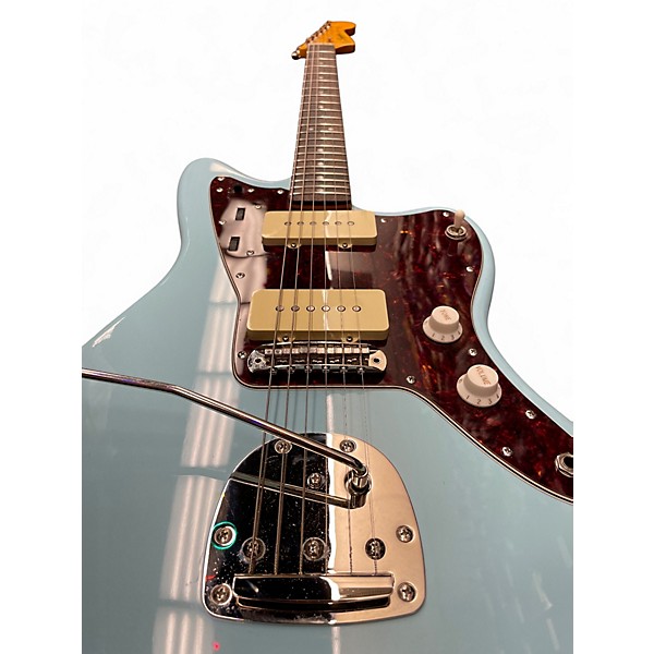 Used Squier Classic Vibe '60s Jazzmaster Limited-Edition Daphne Blue Solid Body Electric Guitar