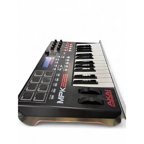 Used Akai Professional MPK225 25-Key MIDI Controller