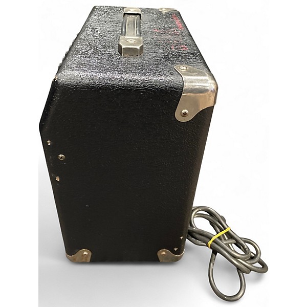 Used Squier CHAMP 15 Guitar Combo Amp