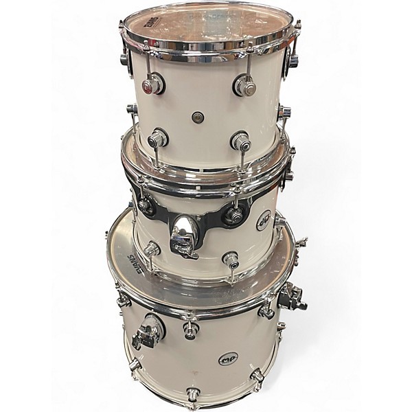 Used DW 5 Piece Design Series Pearl White Drum Kit