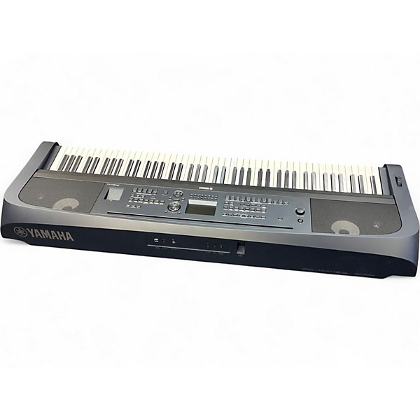 Used Yamaha DGX670 Digital Piano