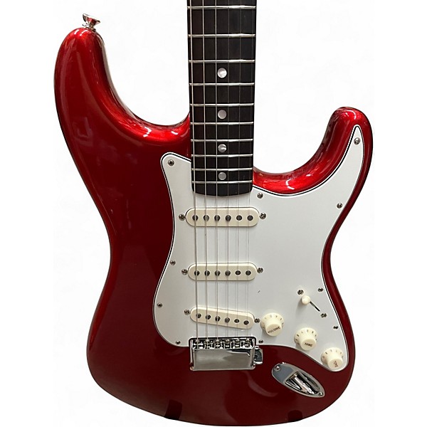 Used Fender AMERICAN VINTAGE II 1965 Stratocaster Candy Apple Red Solid Body Electric Guitar