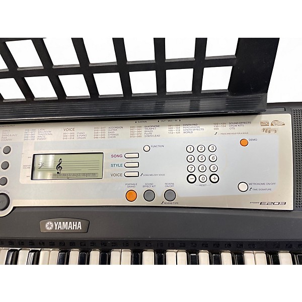 Used Yamaha PSR-E203 Portable Keyboard