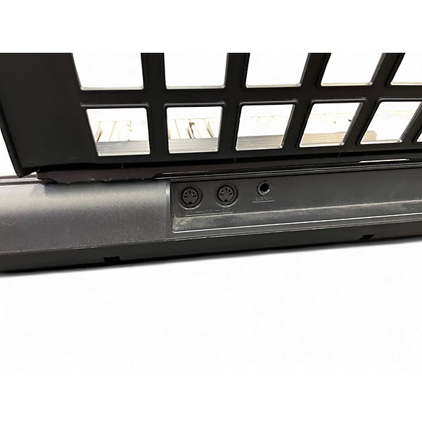 Used Yamaha PSR-E203 Portable Keyboard