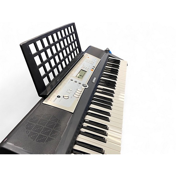 Used Yamaha PSR-E203 Portable Keyboard