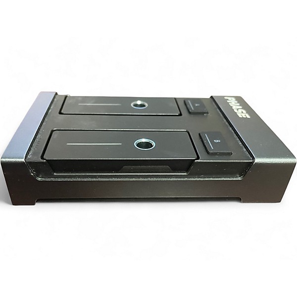 Used Phase Phase Essential Digital Needles with 4 Remotes DJ Controller