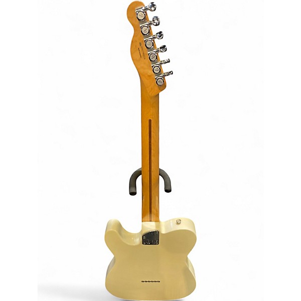 Used Fender Deluxe Nashville Telecaster White Solid Body Electric Guitar