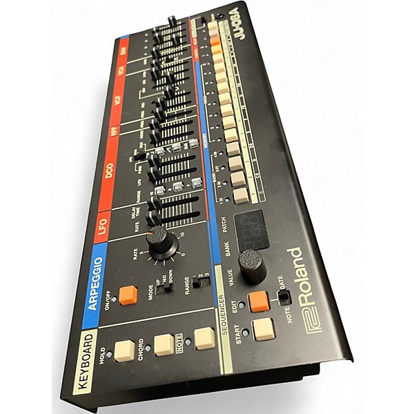 Used Roland JU-06A Synthesizer