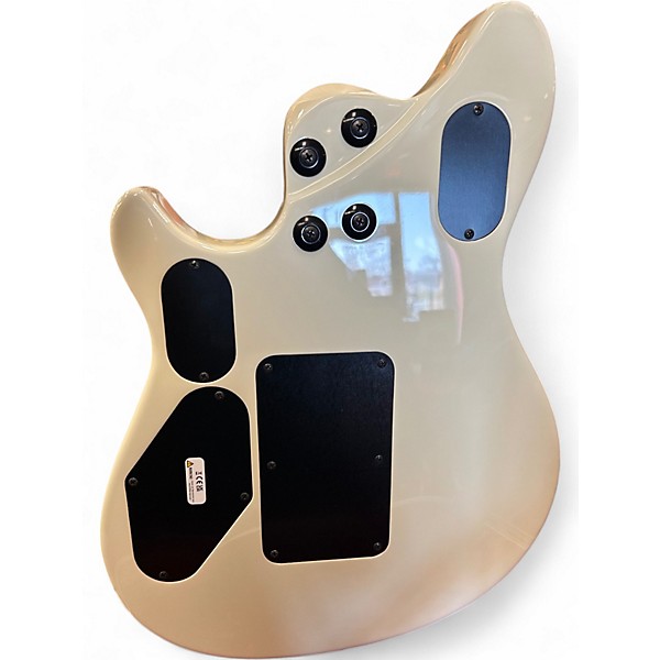 Used EVH Wolfgang MIJ SERIES SIGNATURE White Solid Body Electric Guitar