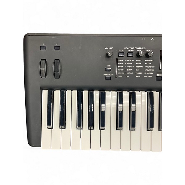 Used KORG KROSS 2 61 Key Keyboard Workstation