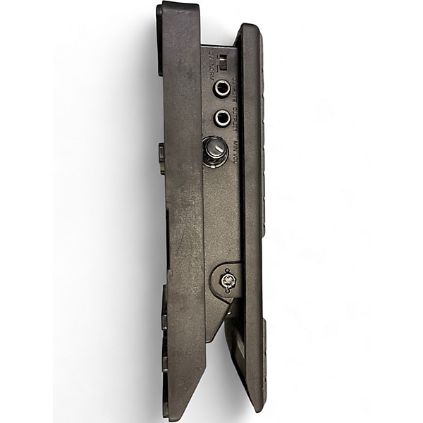 Used Behringer FCV100 Volume Modulation Sustain Pedal