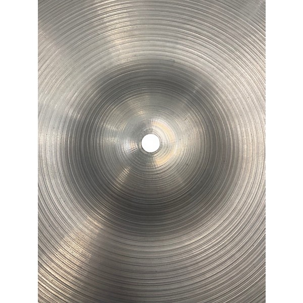 Used Zildjian 18in avedis crash Cymbal