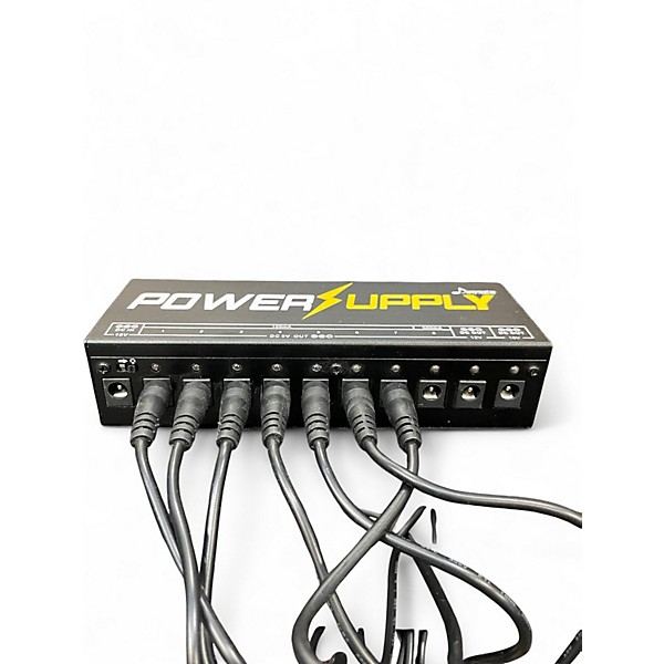 Used Donner Pedalboard with Power Pedal Board