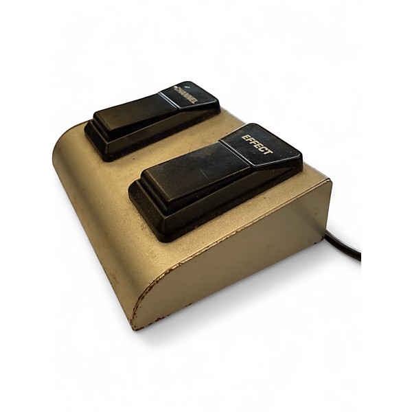 Used Behringer Fs112 Footswitch