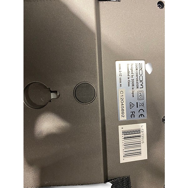 Used Zoom L - 12 Digital Mixer