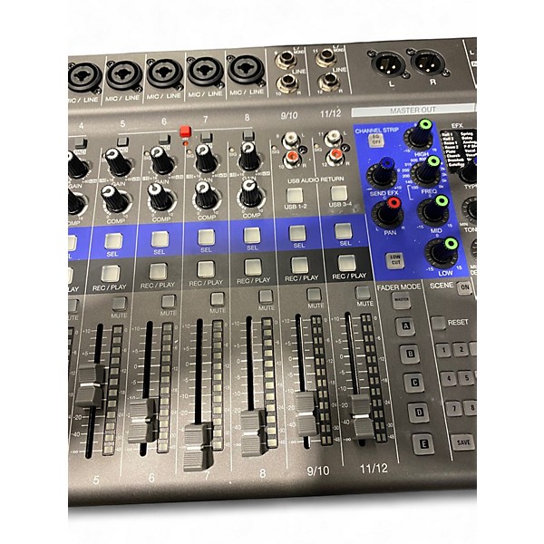 Used Zoom L - 12 Digital Mixer