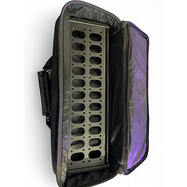 Used Livewire PB200 Pedal Board