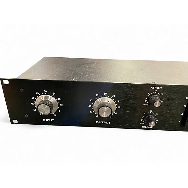 Used Warm Audio WA76 Compressor