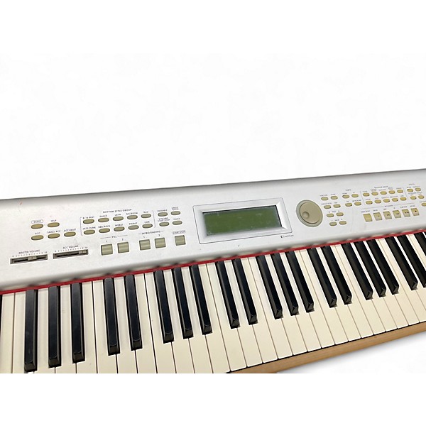 Used KORG SP-500 Digital Piano