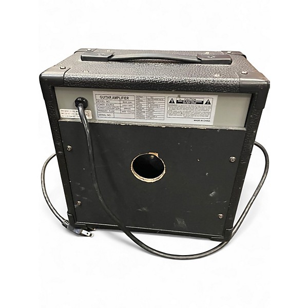 Used Peavey Max 126 1X6.5 10W Bass Combo Amp