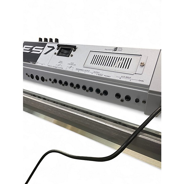 Used Yamaha Motif ES7 76 Key Keyboard Workstation