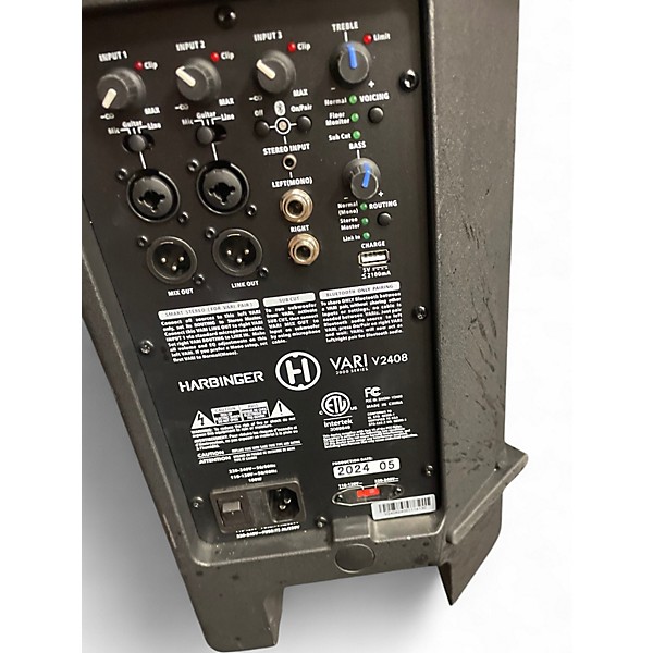 Used Harbinger v2408 Powered Speaker