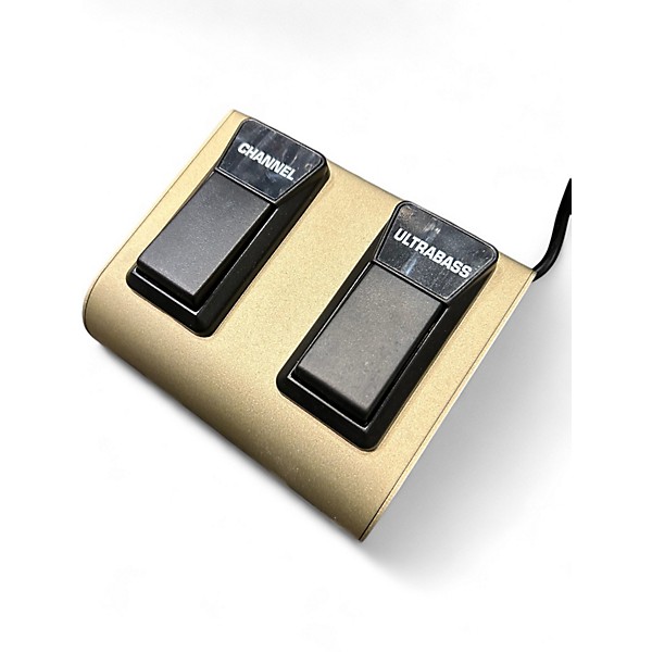 Used Behringer FS112B Footswitch