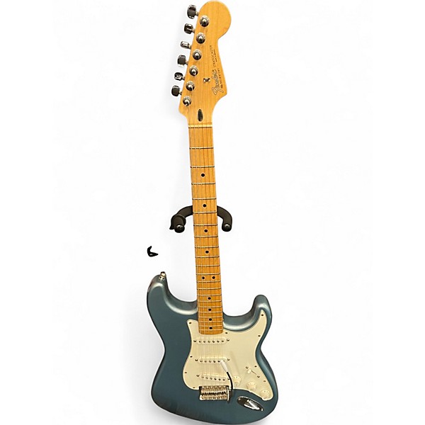 Used 2001 Fender Standard Stratocaster ice blue Solid Body Electric Guitar