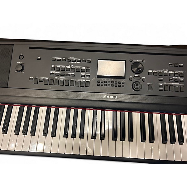 Used Yamaha DGX670 Keyboard Workstation