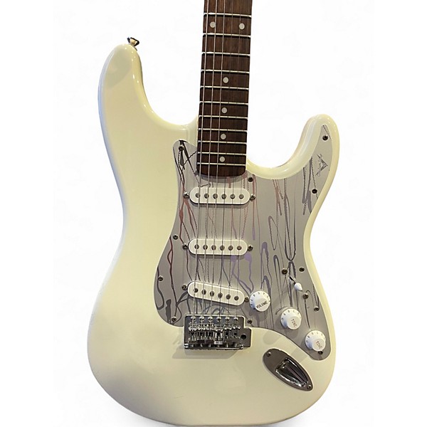 Used Squier Affinity Stratocaster Olympic White Solid Body Electric Guitar