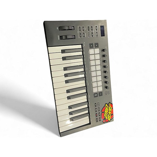 Used Novation Launchkey 25 Key MIDI Controller