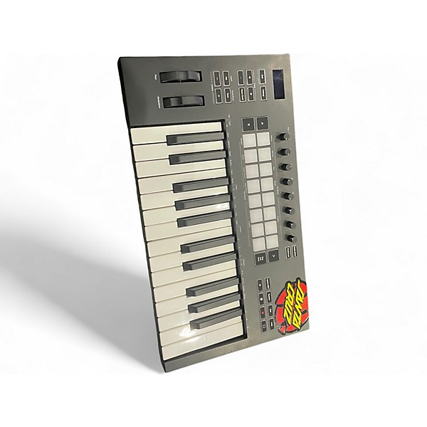 Used Novation Launchkey 25 Key MIDI Controller