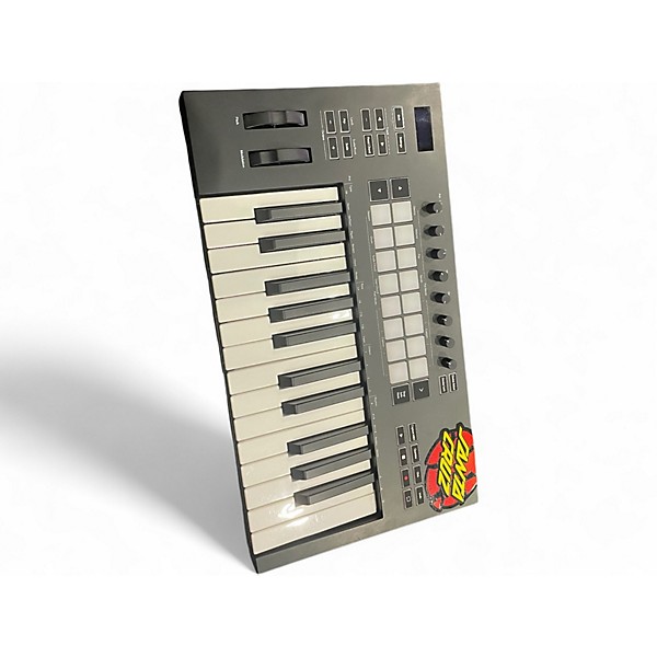 Used Novation Launchkey 25 Key MIDI Controller