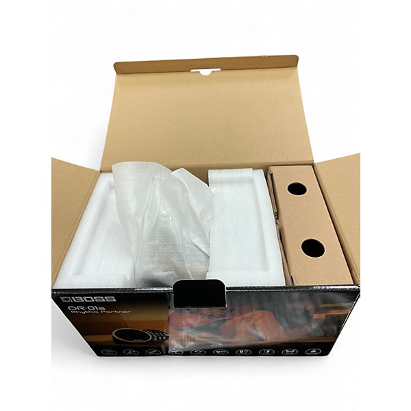 Used BOSS dr-01s Drum Machine