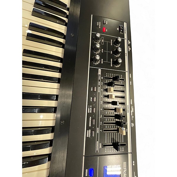 Used Roland VR-730 Synthesizer