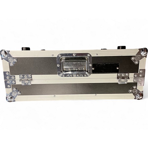 Used Road Runner DJ CASE NS6 DJ Case