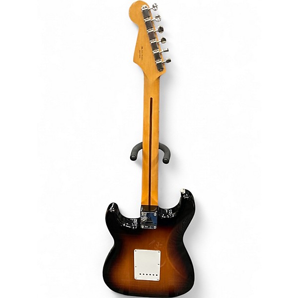 Used Fender Classic Series '50s Stratocaster 2 Color Sunburst Solid Body Electric Guitar