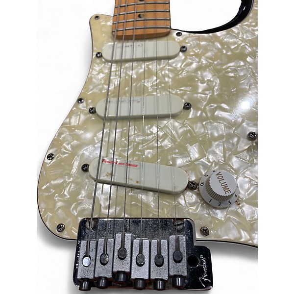 Vintage 1996 Fender DELUXE STRATOCASTER PLUS 2 Color Sunburst Solid Body Electric Guitar