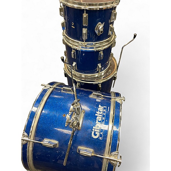 Used 1970s Pearl 4 Piece 1970s 4-Piece Drum Set Blue Sparkle Drum Kit