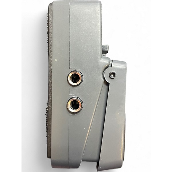 Used Behringer TU300 Chromatic Tuner Pedal