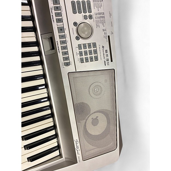 Used Yamaha DGX305 Digital Piano