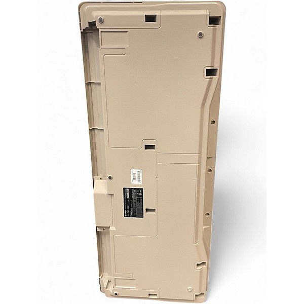 Used Yamaha PSR2000 Arranger Keyboard