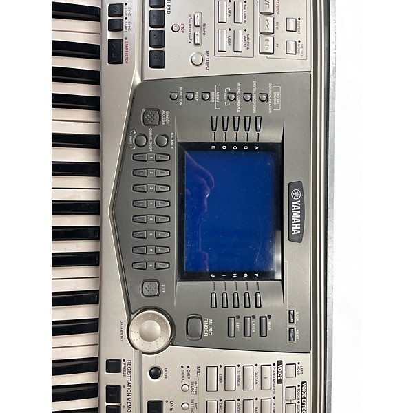 Used Yamaha PSR2000 Arranger Keyboard