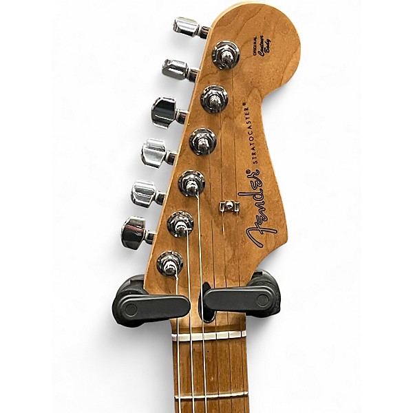 Used 2023 Fender Player Stratocaster Fiesta Red Solid Body Electric Guitar