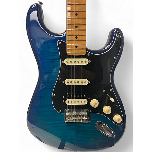 Used Fender Limited Edition Player II Stratocaster HSS Plus Top  Blue Burst Solid Body Electric Guitar