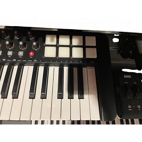 Used M-Audio Oxygen 25 Key MIDI Controller